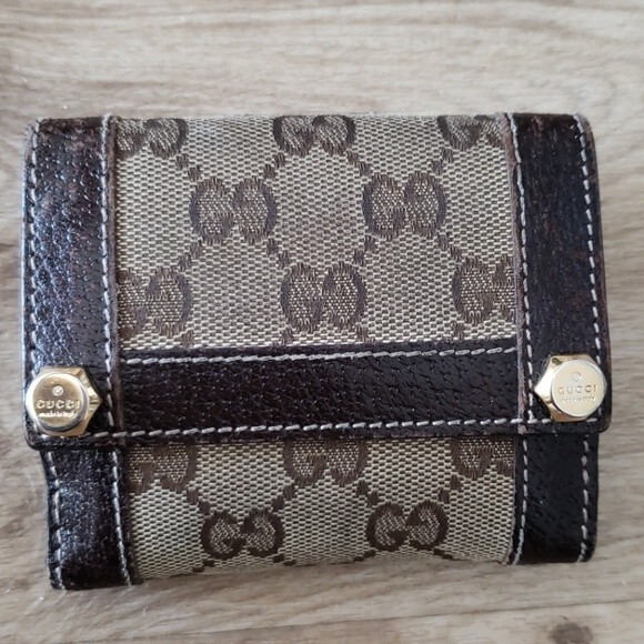 Gucci Brown Guccisima Chic Edgy Feminine Y2K Classic Wallet and Key Holder Set - Picture 2 of 5